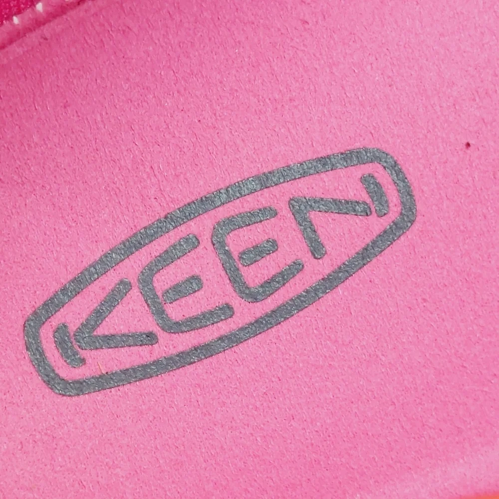 New KEEN Kids Knotch River Open Toe Pink Hook & Loop Sandals C385